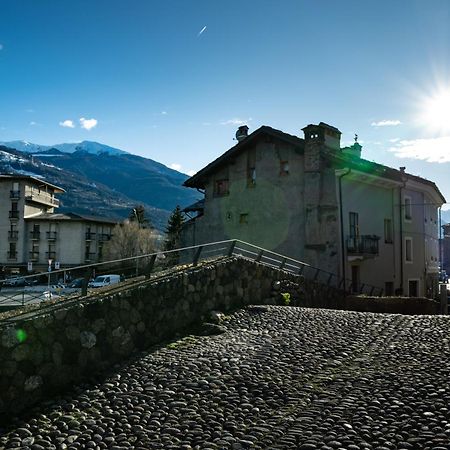 Alpine Apartment Аоста Екстериор снимка